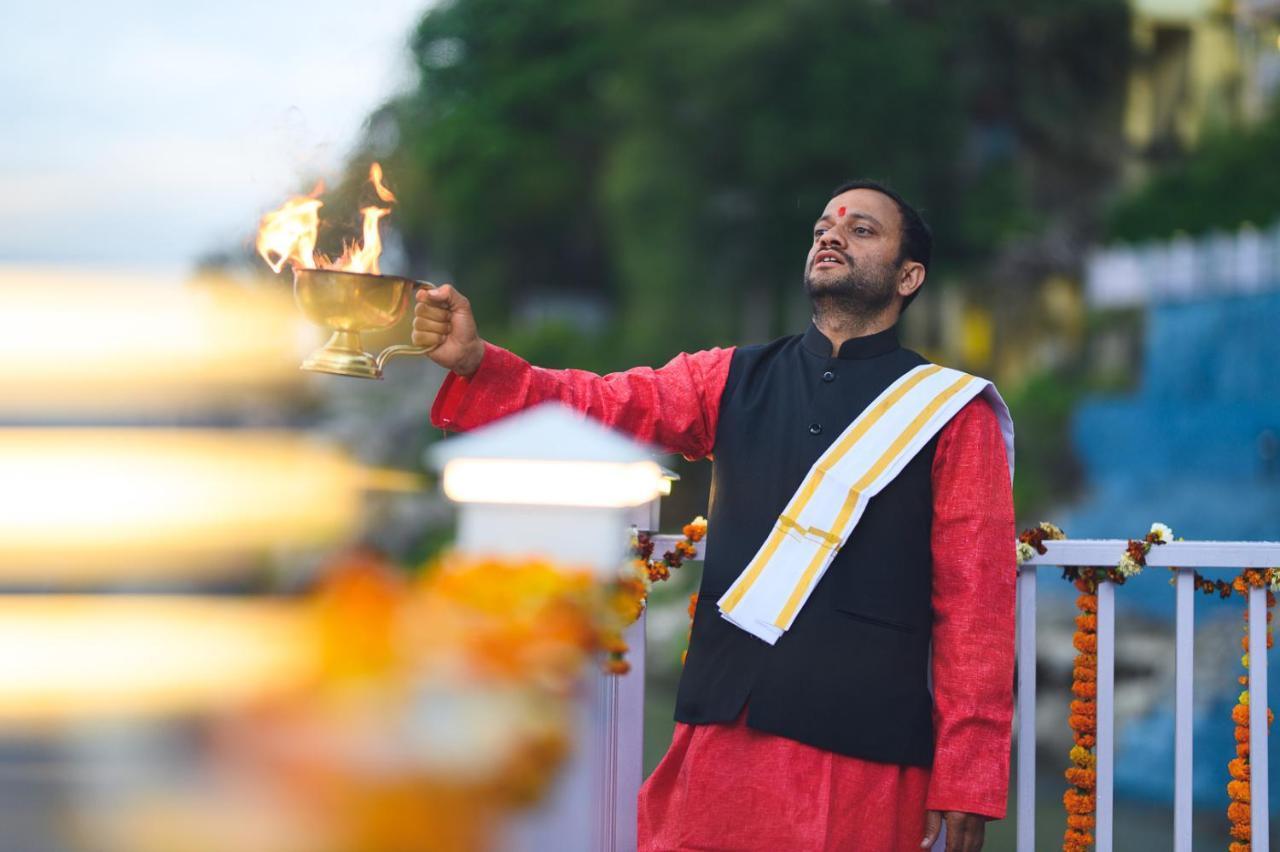 Lemon Tree Premier, Rishikesh Hotel Екстериор снимка