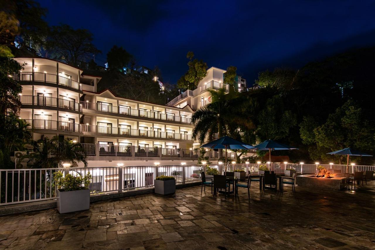 Lemon Tree Premier, Rishikesh Hotel Екстериор снимка