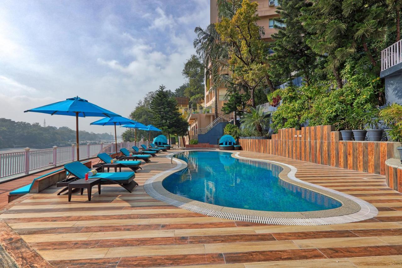 Lemon Tree Premier, Rishikesh Hotel Екстериор снимка